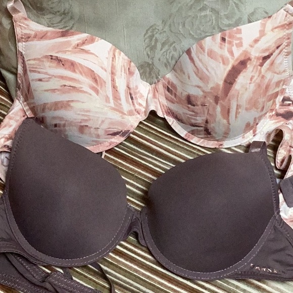 Danskin NWOT two bras 36B brown and blush beige design 3 hook T-shirt bra - Picture 4 of 10